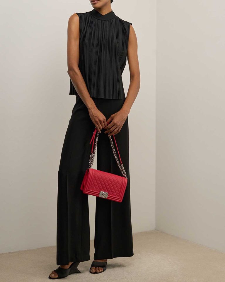 Chanel Boy Old Medium Caviar Red Front | Sell your designer bag