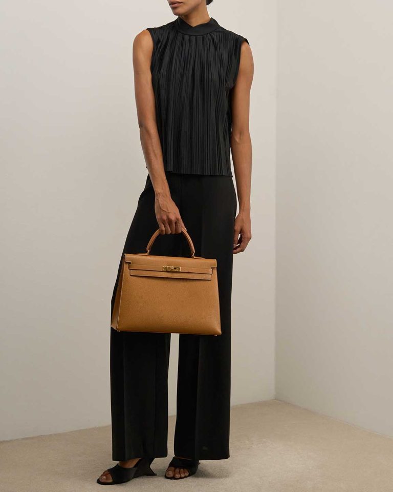 Hermès Kelly 35 Vache Naturel Naturel Front | Sell your designer bag
