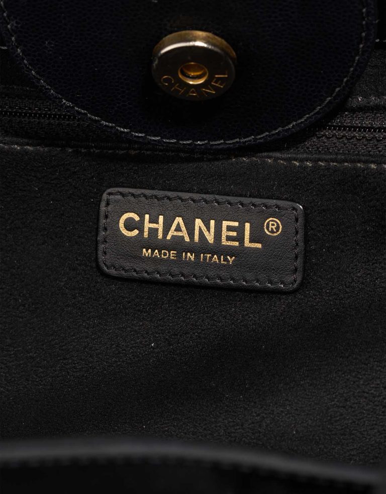 Pre-owned Chanel bag Deauville Small Caviar Black Black | Sell your designer bag on Saclab.com