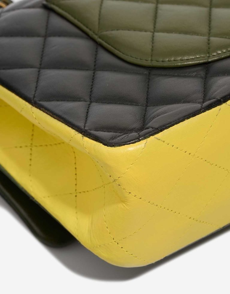 Chanel Timeless Medium Lamb Black / Green / Yellow Signs of wear | Sell your designer bag