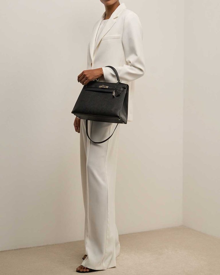 Hermès Kelly 32 Epsom Black Front | Sell your designer bag