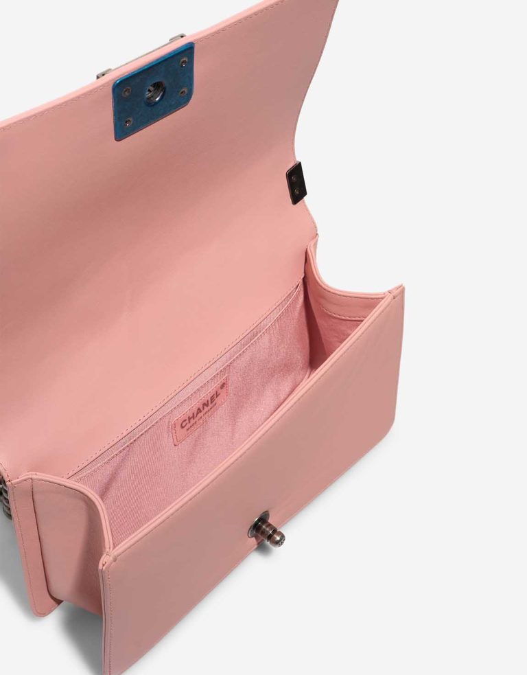 Chanel Boy Old Medium Lamb Rose Inside | Sell your designer bag