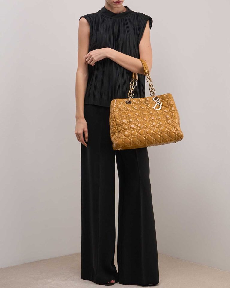 Dior Shopper Medium Patent Mustard Front | Sell your designer bag