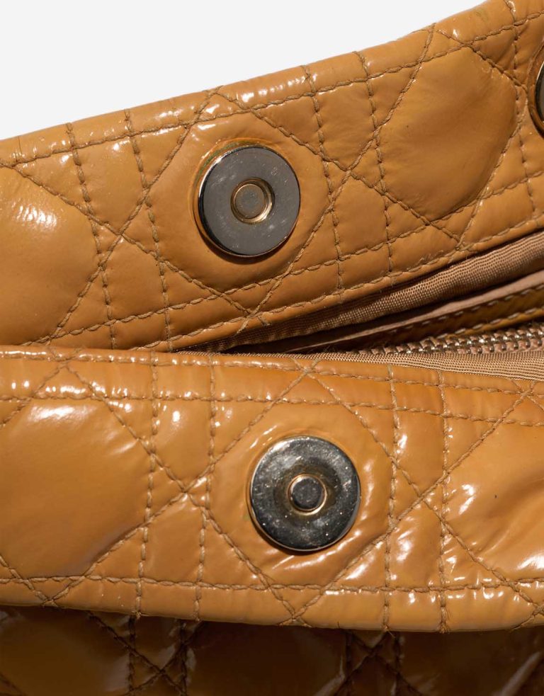 Dior Shopper Medium Patent Mustard Signs of wear | Sell your designer bag
