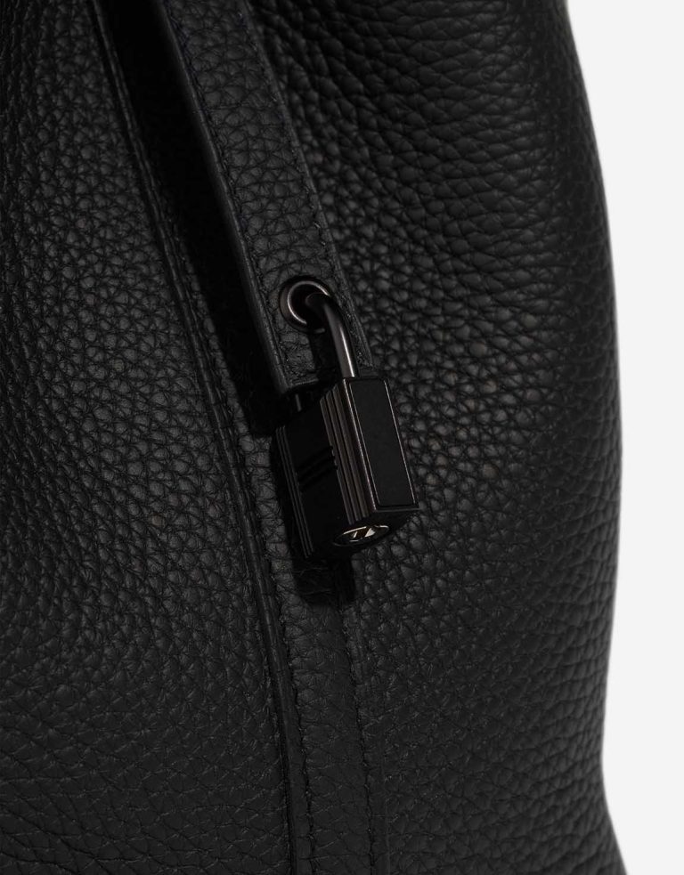 Hermès Picotin 18 Taurillon Clémence Black Closing System | Sell your designer bag