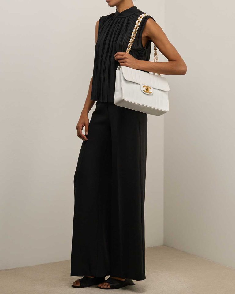 Chanel Timeless Jumbo Lamb White Front | Sell your designer bag