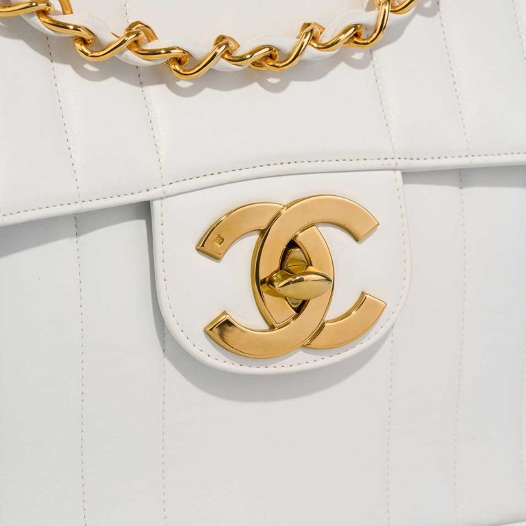 Chanel Timeless Jumbo Lamb White Closing System | Sell your designer bag