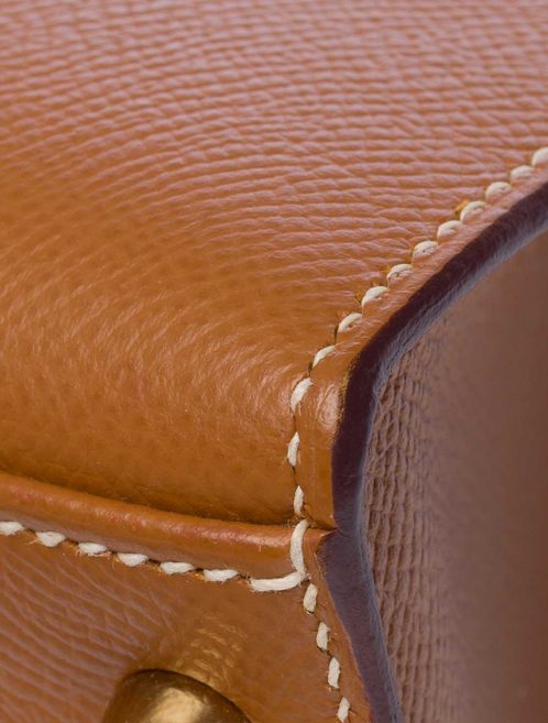 Hermès Kelly 28 Epsom Gold Signs of wear | Sell your designer bag