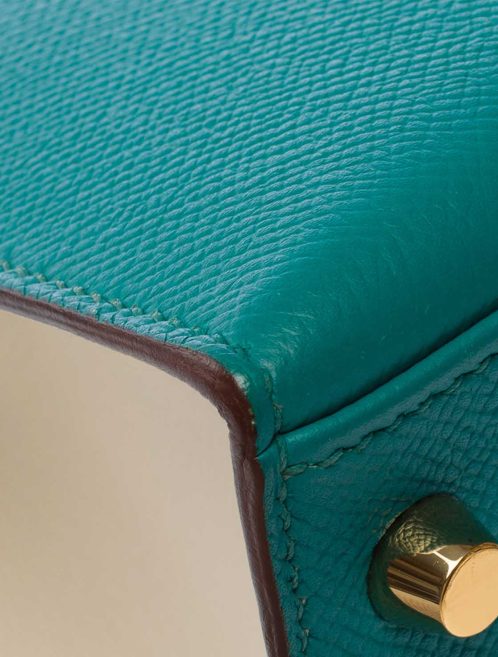 Hermès Kelly 28 Epsom Vert Véronèse Signs of wear | Sell your designer bag