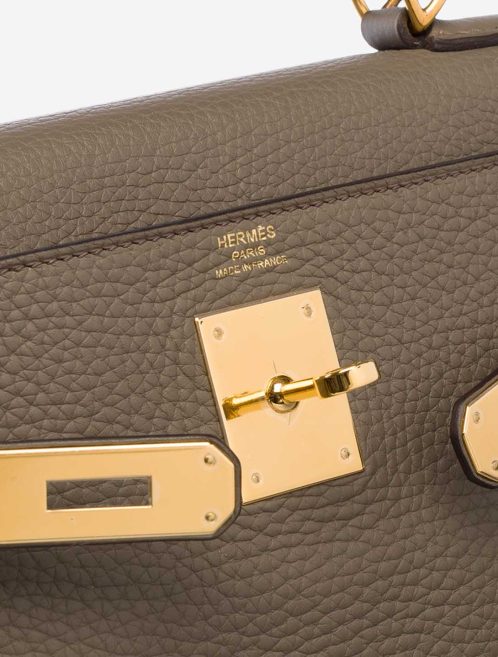 Hermès Kelly 28 Togo Gris Étain Closing System | Sell your designer bag