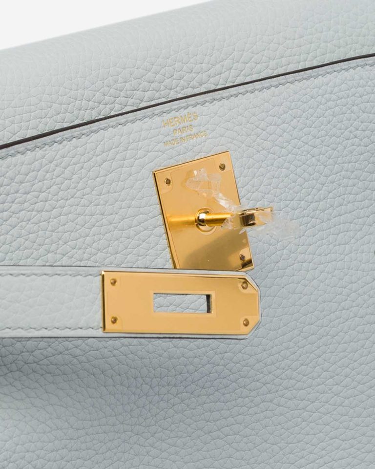 Hermès Kelly 28 Clémence Bleu Pale Front | Sell your designer bag