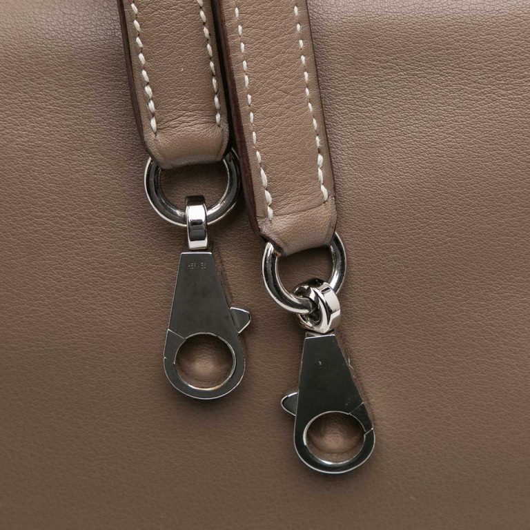 Hermès Kelly 35 Swift Étoupe Signs of wear | Sell your designer bag