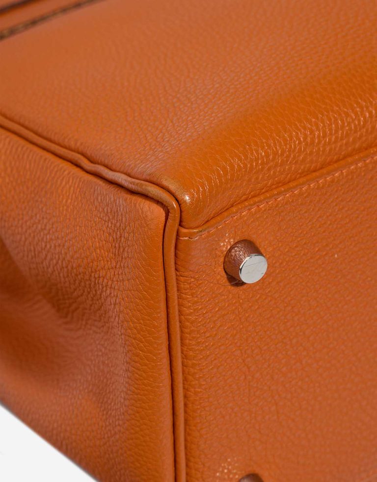 Hermès Kelly 35 Togo Orange Signs of wear | Sell your designer bag