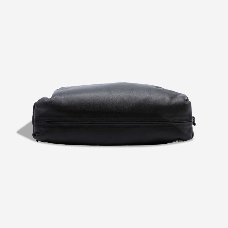 Bottega Veneta Pouch Mini Lamb Black | Sell your designer bag