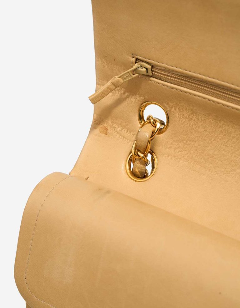 Chanel Timeless Medium Lamb Beige Signs of wear | Sell your designer bag