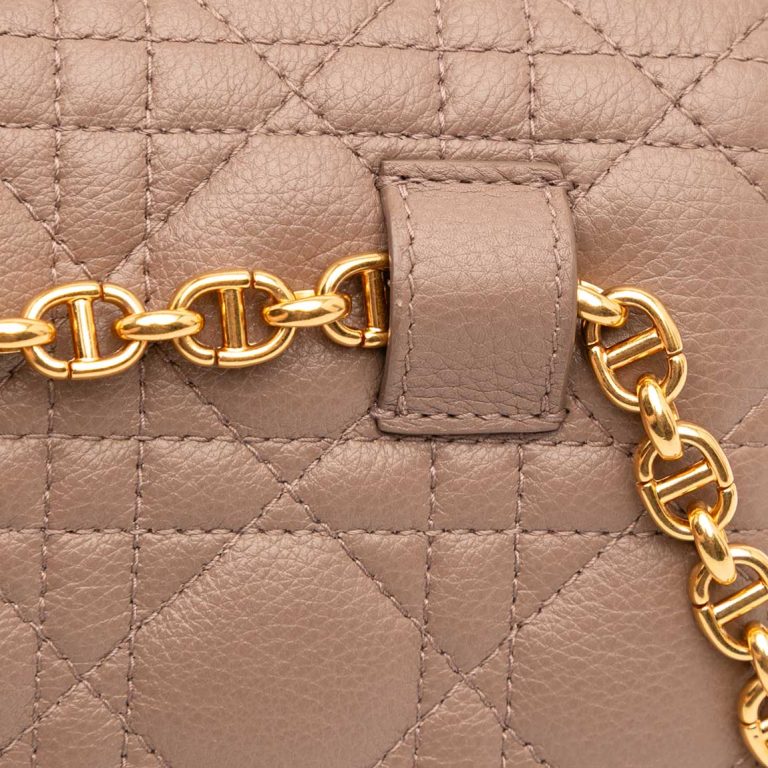 Dior Caro Belt Bag Calf Beigerosé Signs of wear | Sell your designer bag