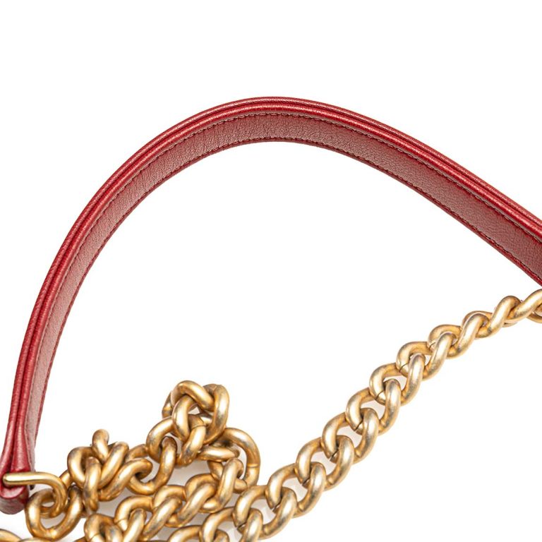 Chanel Bucket Bag Lamb Red Signs of wear | Sell your designer bag