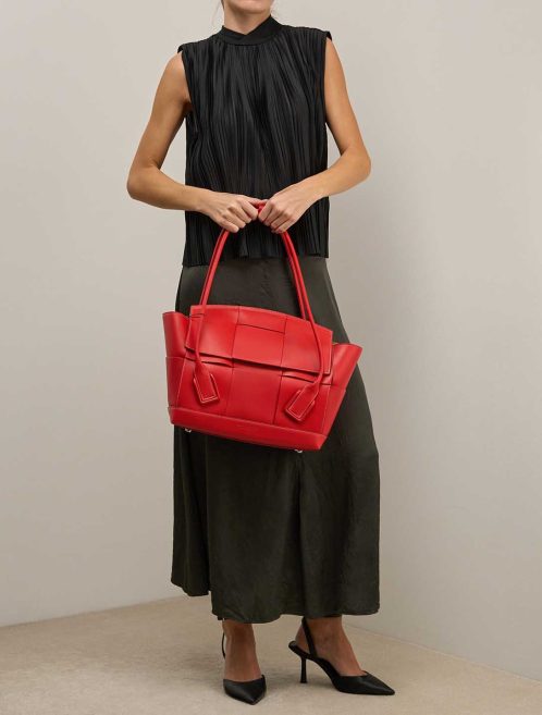 Bottega Veneta Arco Tote Medium Lamb Red on Model | Sell your designer bag