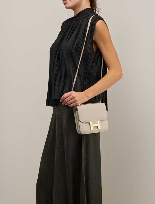 Hermès Constance 18 Swift Béton on Model | Sell your designer bag