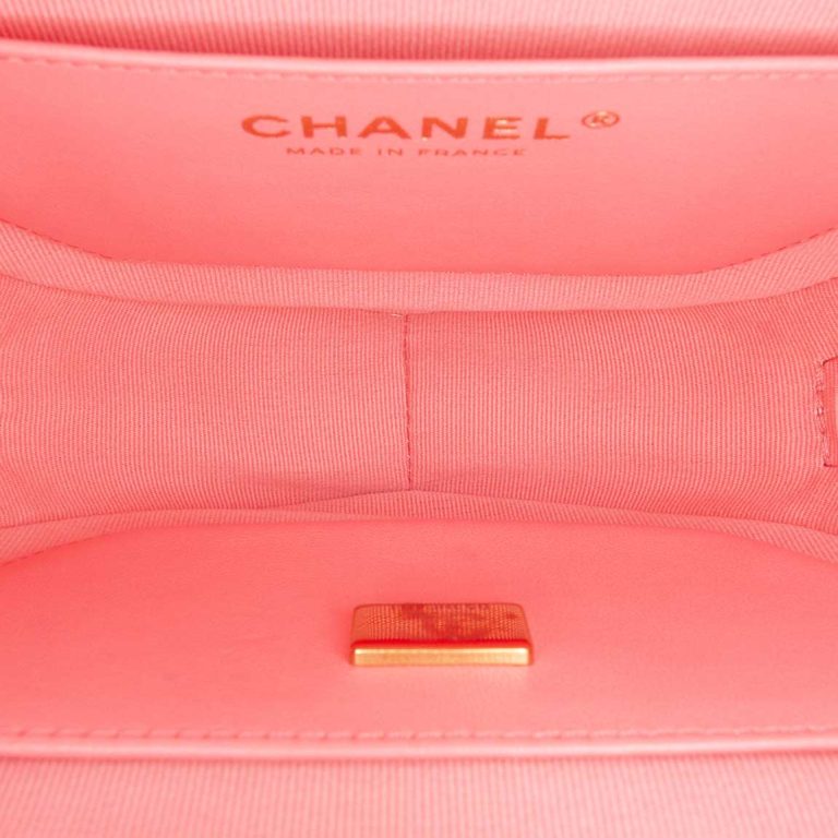 Chanel Timeless Heart Large Lamb Pink Inside | Sell your designer bag