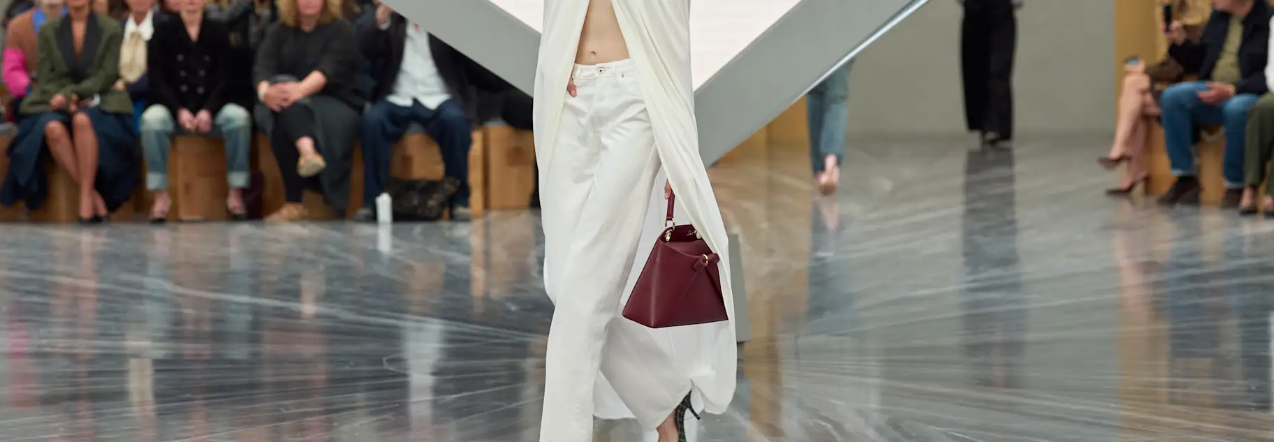 Jonathan Anderson Unveils His First Dior Bags for Spring–Summer 2026