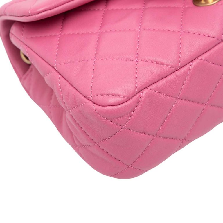 Chanel Timeless Mini Rectangular Lamb Pink Signs of wear | Sell your designer bag