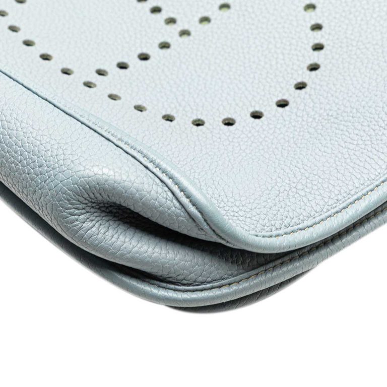 Hermès Evelyne 33 Taurillon Clémence Bleu Lin Signs of wear | Sell your designer bag