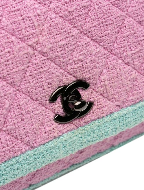 Chanel Timeless Medium Tweed Pink / Blue Closing System | Sell your designer bag