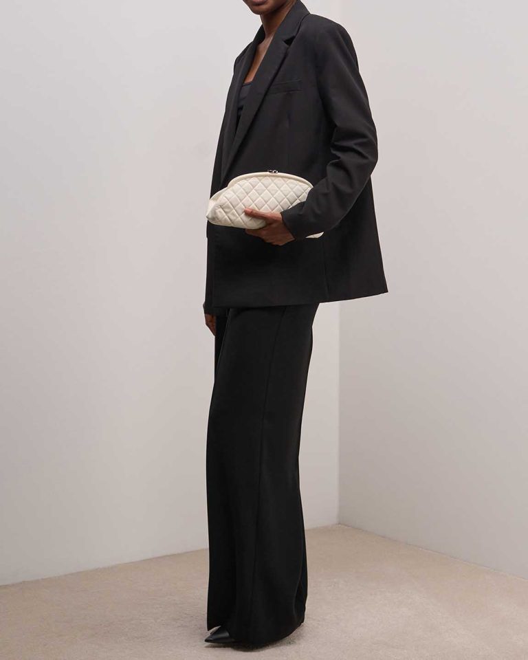 Chanel Clutch Caviar White Front | Sell your designer bag