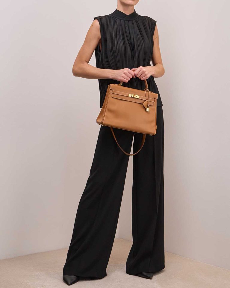 Hermès Kelly 32 Box Gold Front | Sell your designer bag