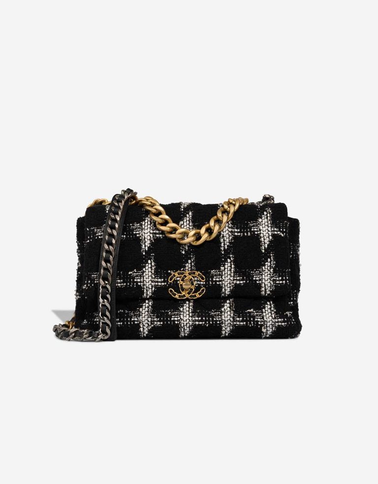 Chanel 19 Grand Tweed Noir / Blanc Front | Sell your designer bag