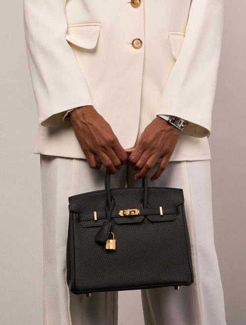 Hermès Birkin 25 Togo Black on Model | Sell your designer bag