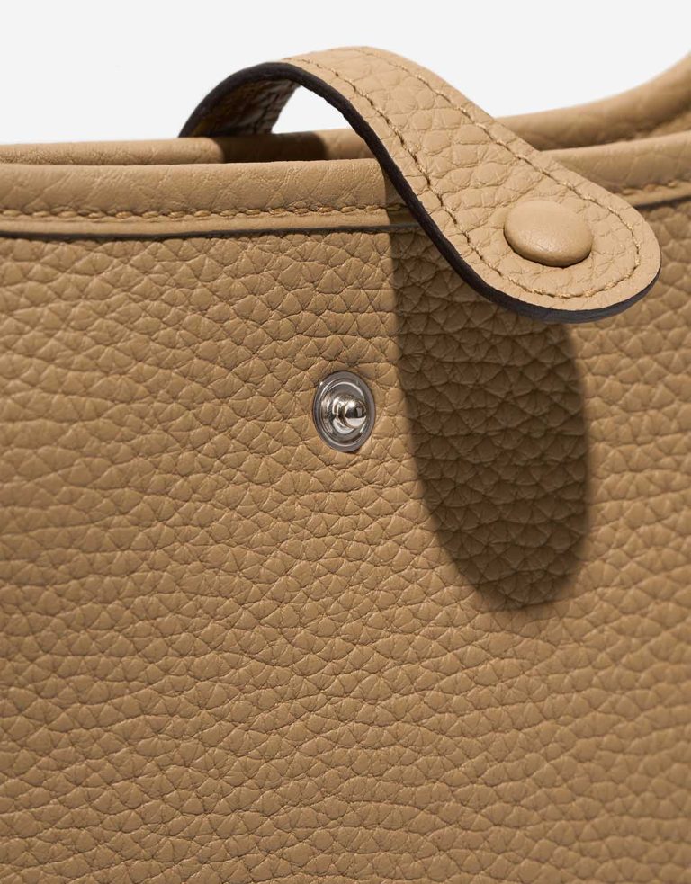 Hermès Evelyne 16 Clémence Poussière Front | Sell your designer bag