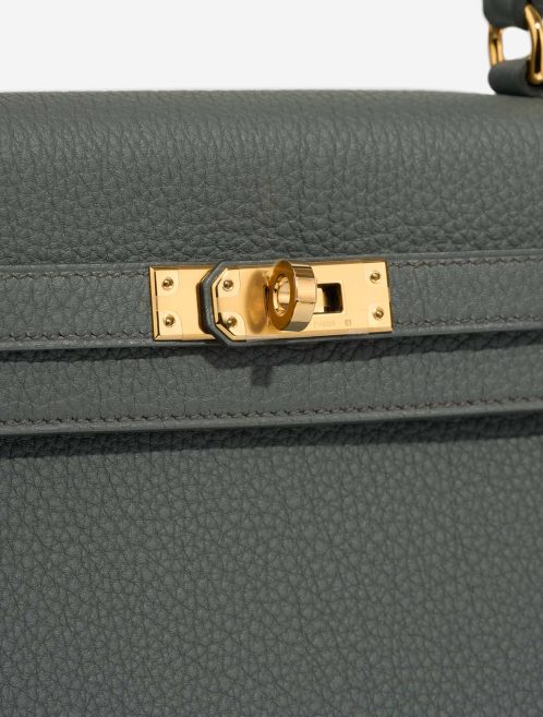 Hermès Kelly 25 Togo Vert Amande Closing System | Sell your designer bag