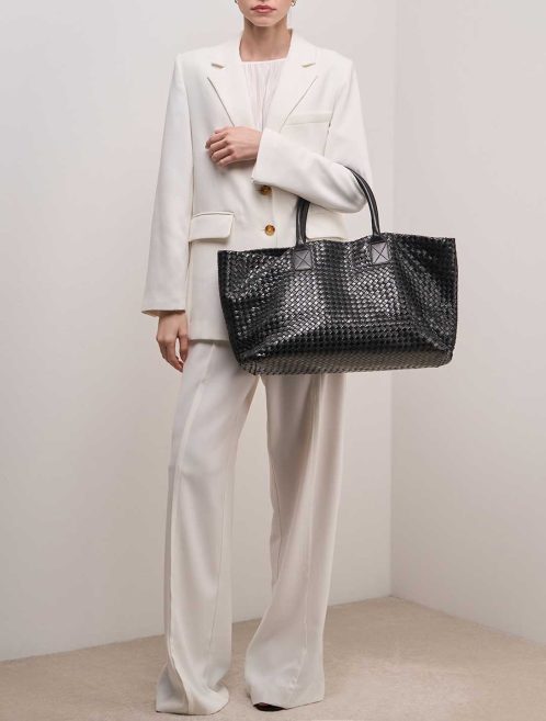 Bottega Veneta Cabat Medium Calf Black on Model | Sell your designer bag