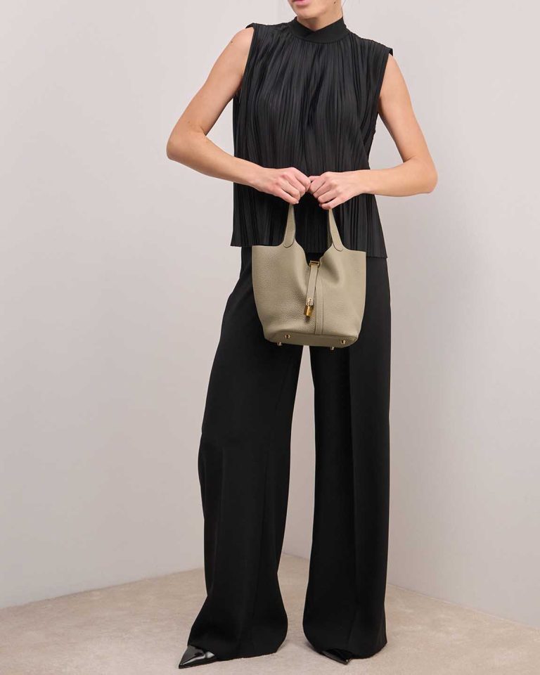 Hermès Picotin 22 Clémence Sauge on Model | Sell your designer bag