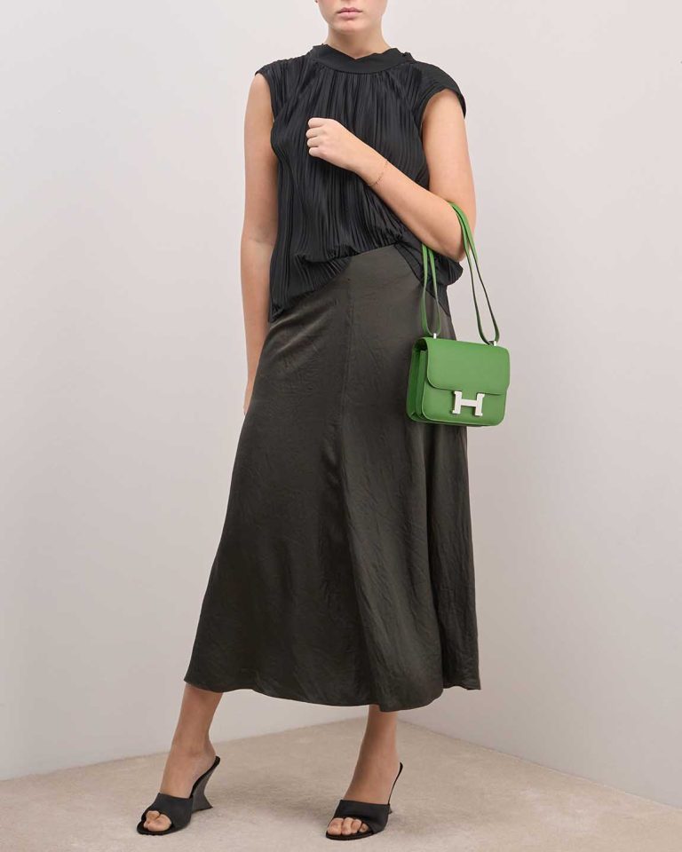 Hermès Constance 18 Epsom Vert Yucca on Model | Sell your designer bag