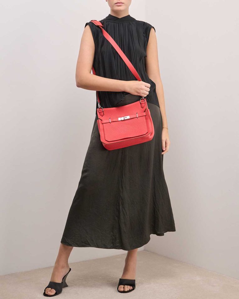 Hermès Jypsière 28 Clémence Bougainvillier on Model | Sell your designer bag