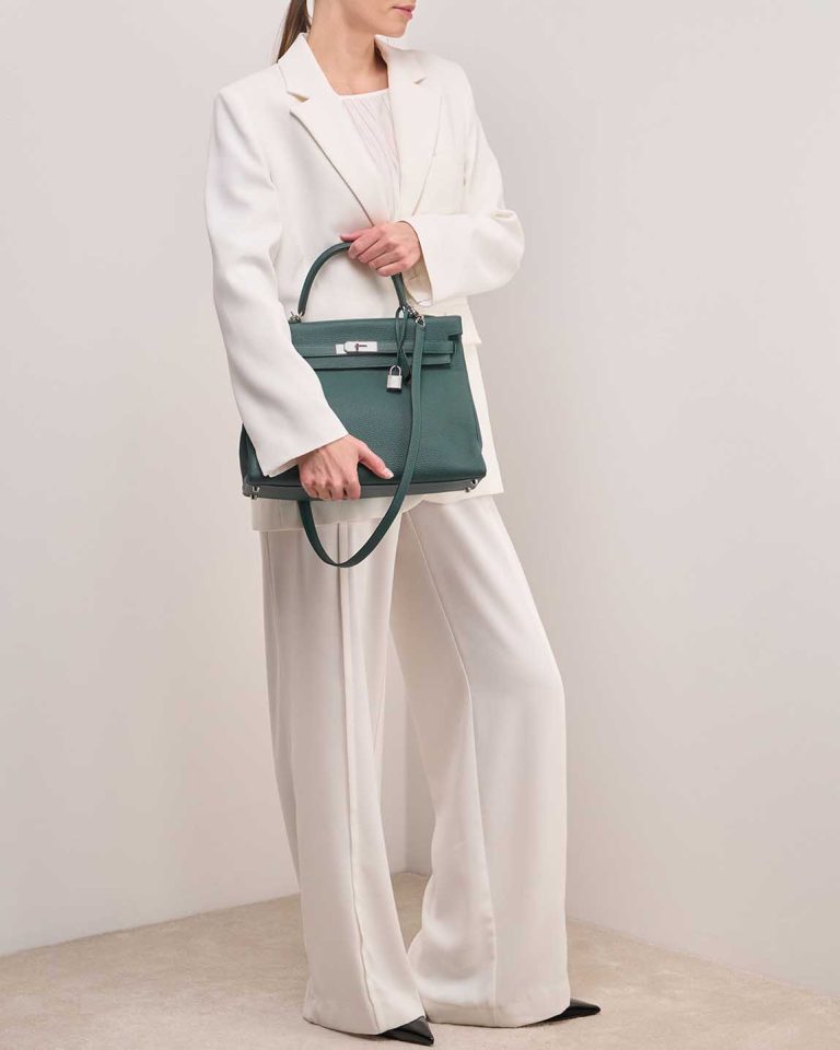 Hermès Kelly HSS 35 Taurillon Clémence Malachite on Model | Sell your designer bag