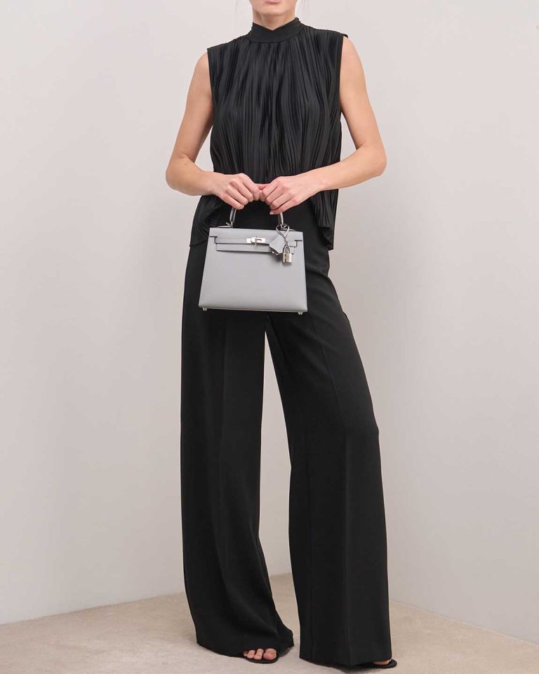Hermès Kelly HSS 25 Epsom Bleu Glacier / Gris Perle on Model | Sell your designer bag