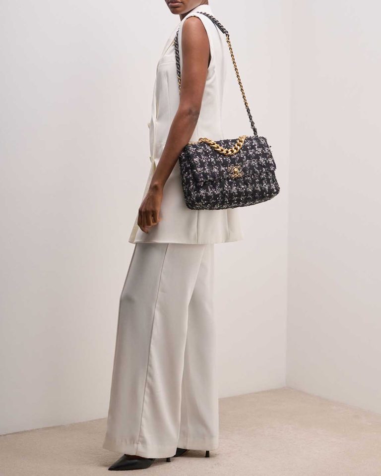 Chanel 19 Large Flap Bag Tweed Black / Silver on Model | Sell your designer bag