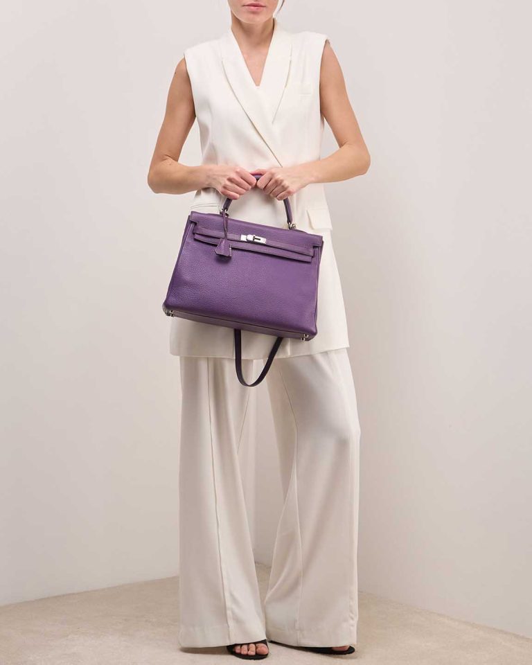 Hermès Kelly 35 Taurillon Clémence Anemone on Model | Sell your designer bag